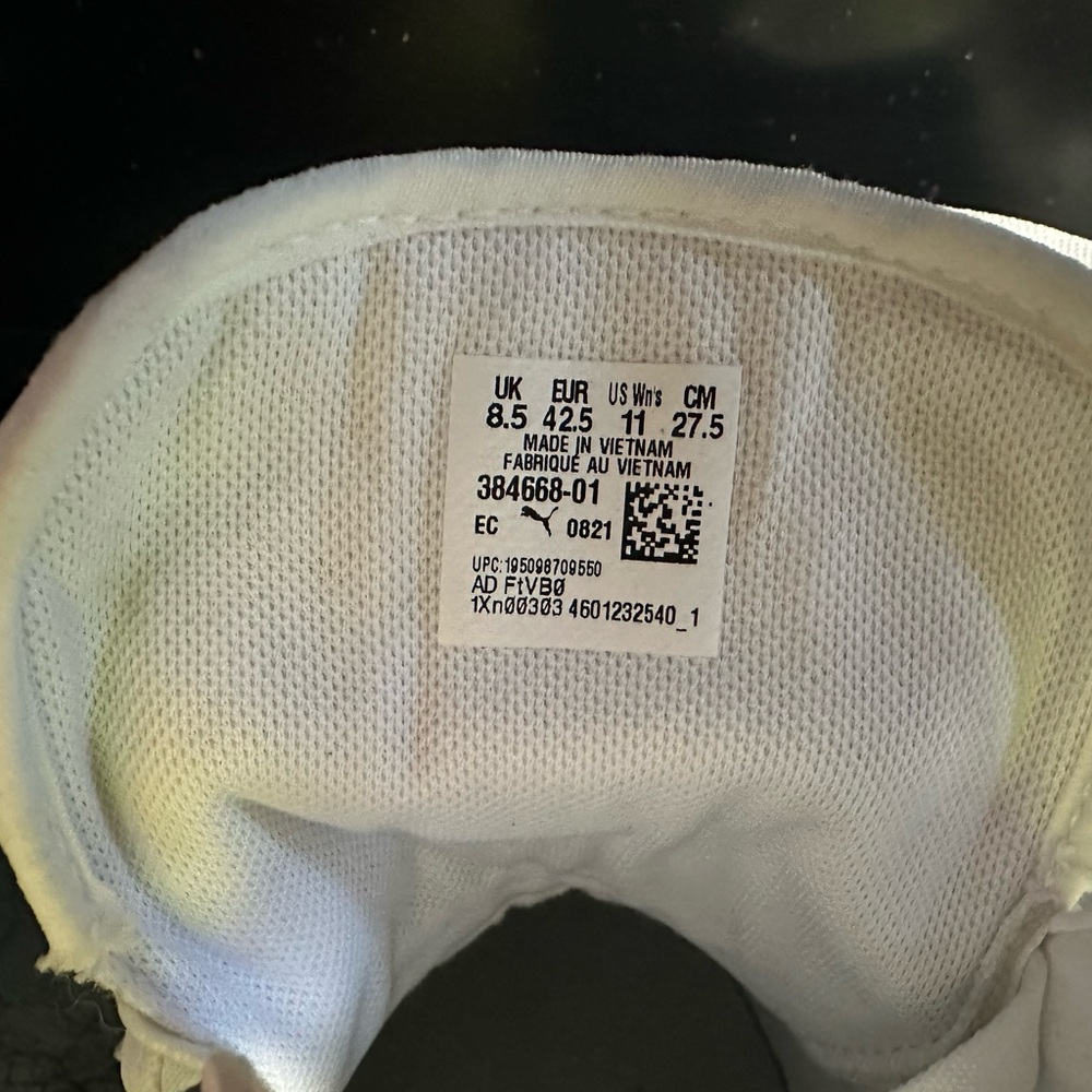 High Top Pumas - Picture 3 of 4